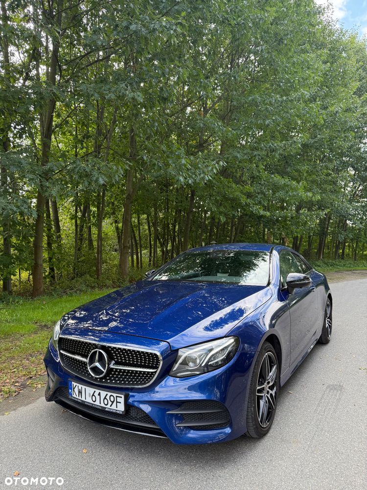 Mercedes-Benz Klasa E 220 d Coupe 4-Matic 9G-TRONIC - 4