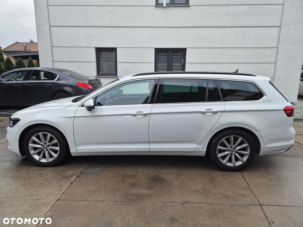 Volkswagen Passat Variant 2.0 TDI SCR DSG Business - 3