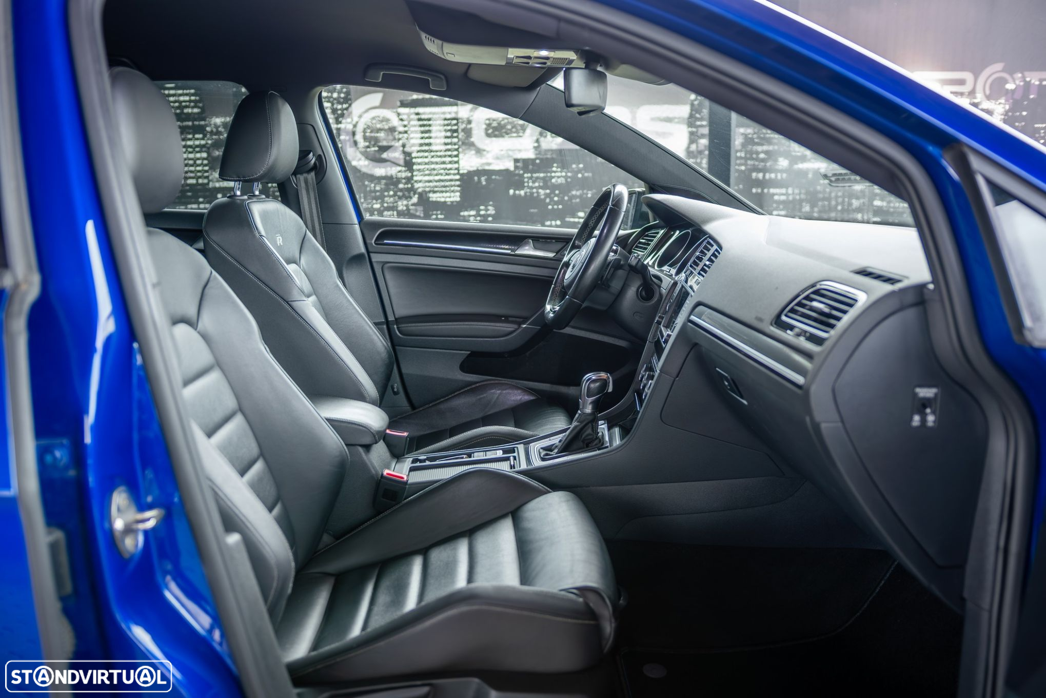 VW Golf R 2.0 TSI OPF 4Motion DSG - 7