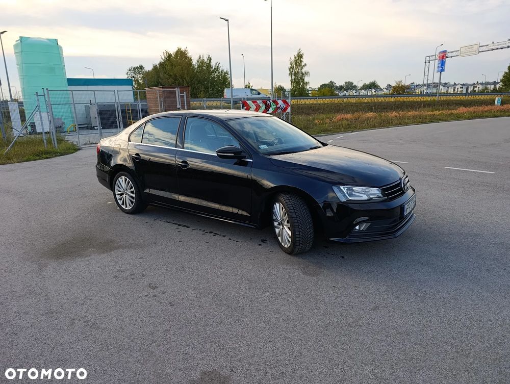 Volkswagen Jetta 1.4 TSI BMT Highline - 8