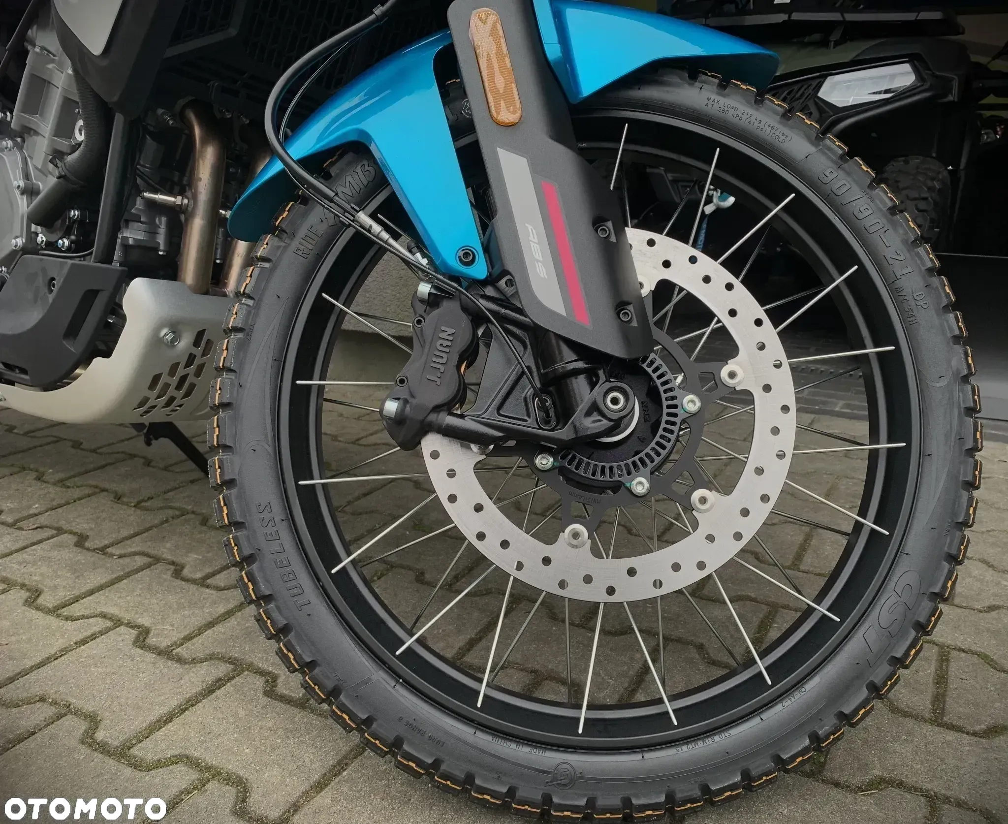 CFMoto MT - 30