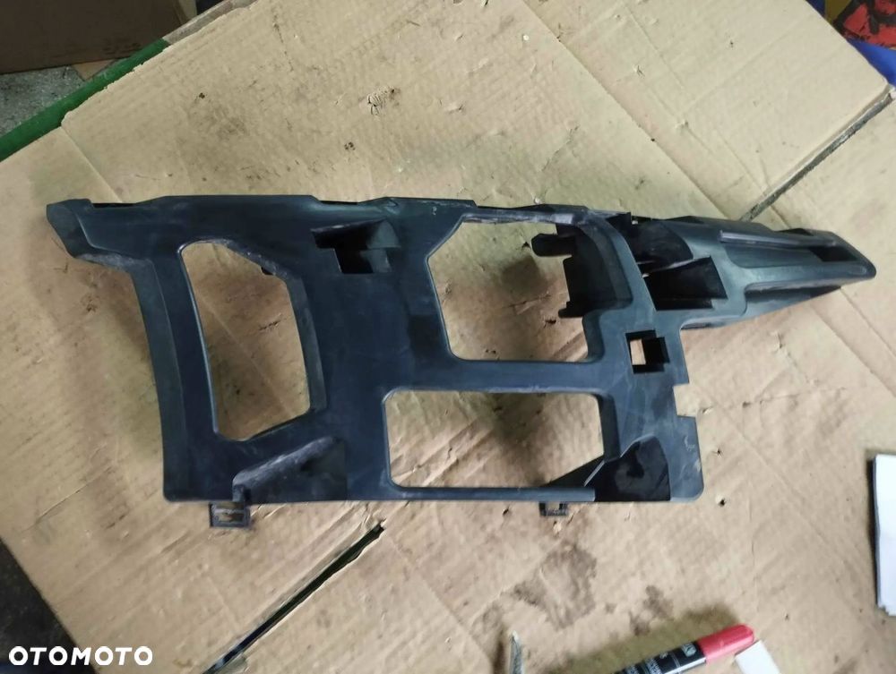 prawy ślizg zderzaka przedniego ford mondeo mk4 przed liftem - 1