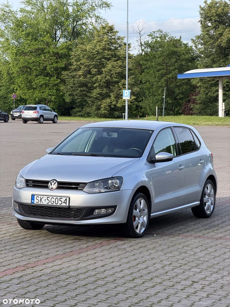 Volkswagen Polo - 1