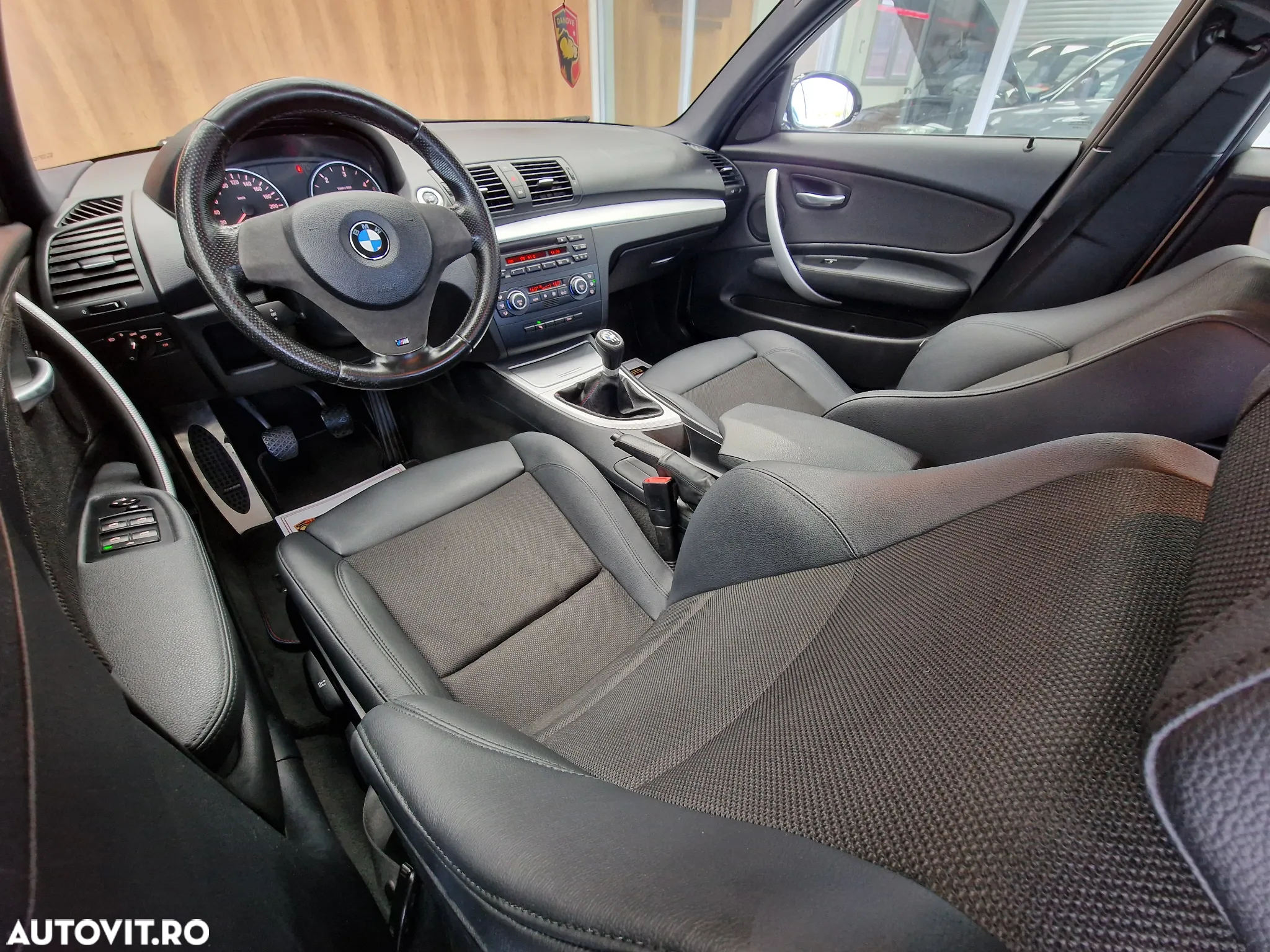 BMW Seria 1 118d - 15