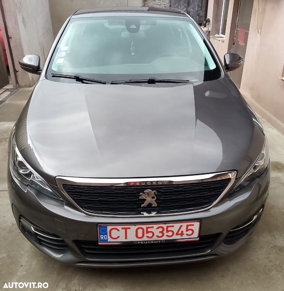 Peugeot 308 1.2 L PureTech Turbo Active - 11