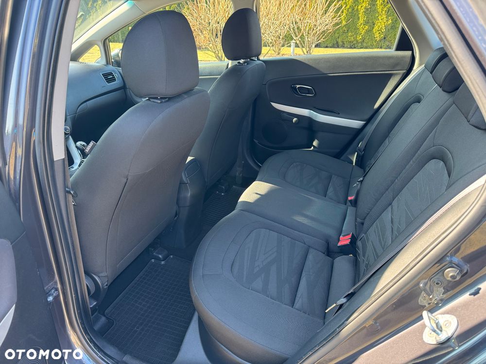 Kia Ceed 1.6 CRDi M - 13