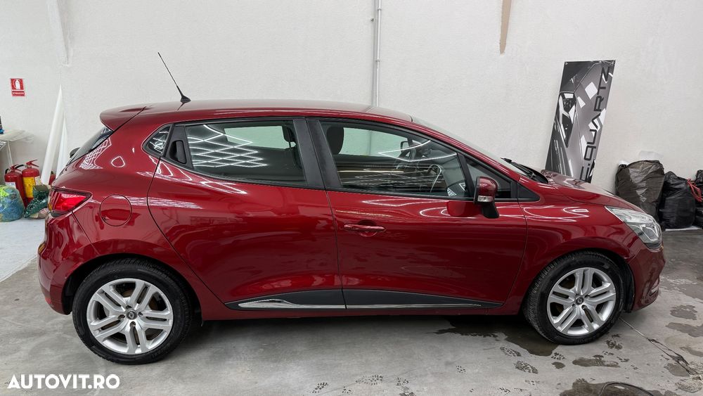 Renault Clio IV dCi Energy Life - 12