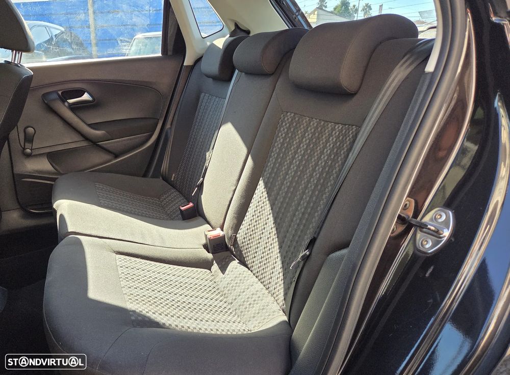 VW Polo 1.4 TDi BlueMotion - 10