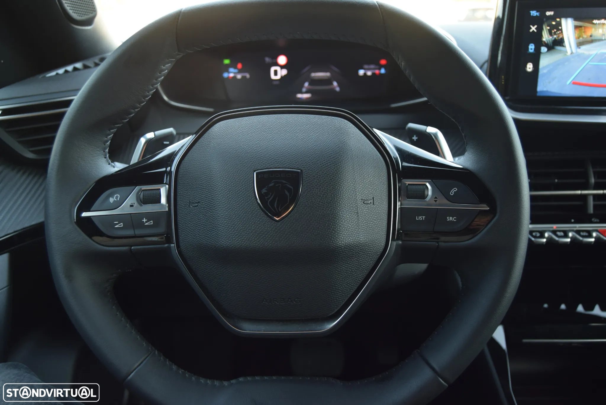 Peugeot 2008 1.2 PureTech Allure Pack EAT8 - 18