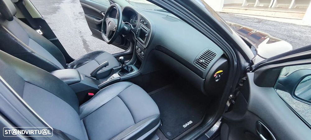 Saab 9-3 Sport Hatch 1.9TTiD Linear - 9