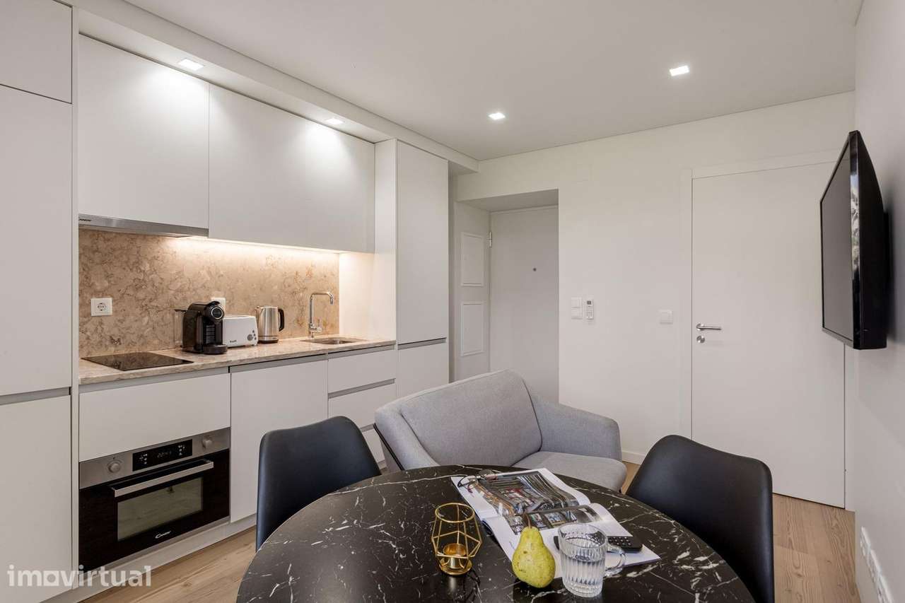 Apartamento Mobilado - Ajuda - Grande imagem: 2/18