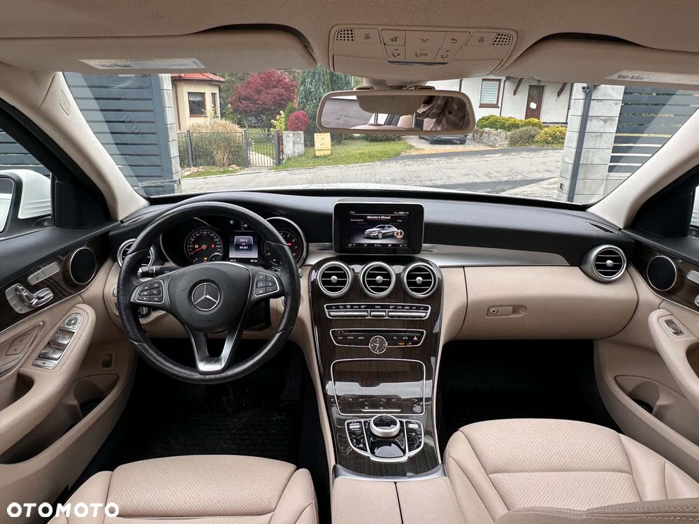 Mercedes-Benz Klasa C 300 9G-TRONIC Edition - 8