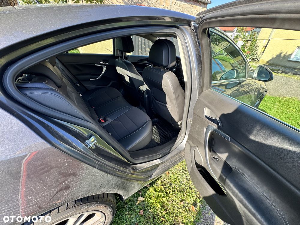 Opel Insignia 2.0 CDTI - 23