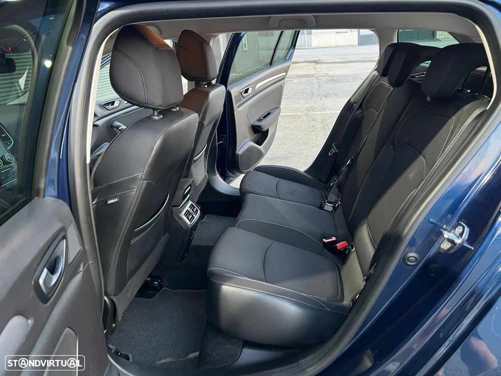 Renault Mégane Sport Tourer 1.6 E-Tech Plug-In Limited - 14