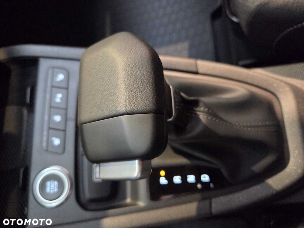 Kia Stonic - 24