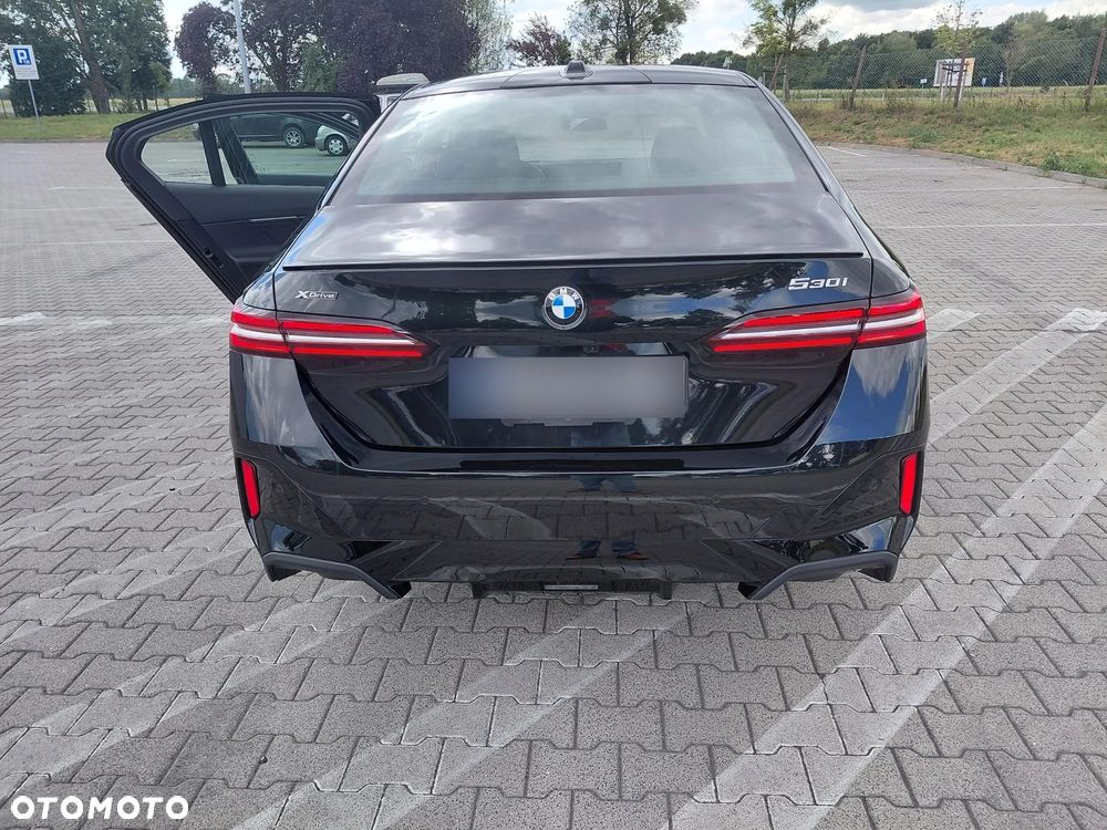 BMW Seria 5 530i mHEV M Sport sport - 20