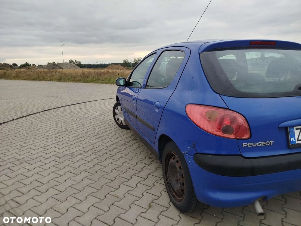 Peugeot 206 1.1 Color-Line - 11