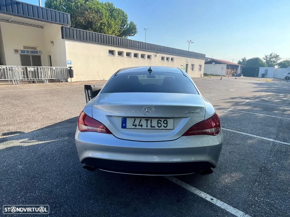 Mercedes-Benz CLA 220 CDI 7G-DCT - 5