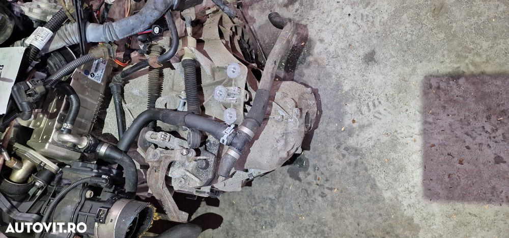 Cutie Viteze BMW X1 X2 Seria 2 Mini Cooper 1.5D B37C15 cod GS6-59DG - 2