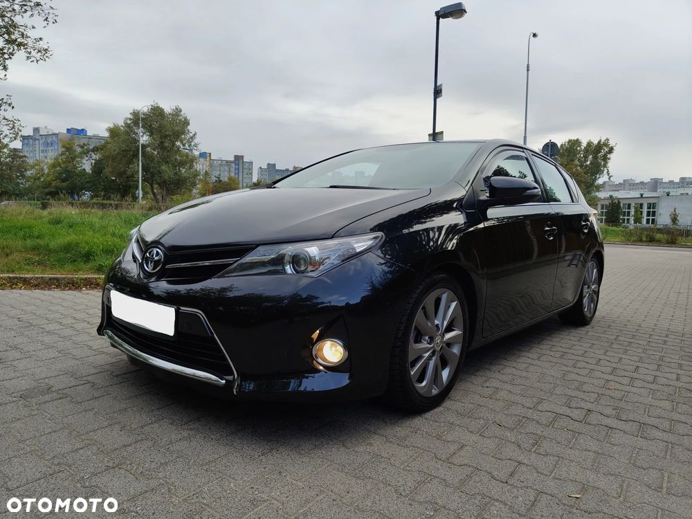 Toyota Auris 2013 photo 4