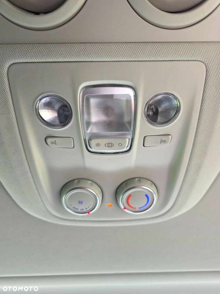 Toyota Proace Verso 2.0 D4-D Long Business - 25