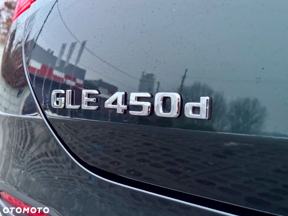 Mercedes-Benz GLE - 14