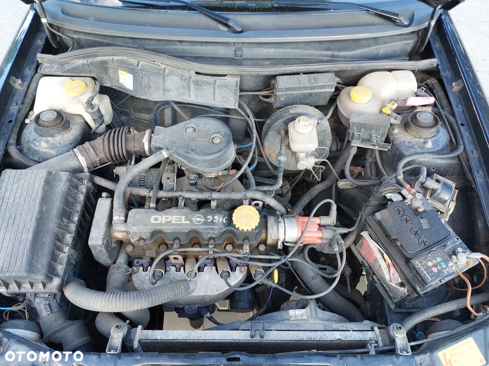Opel Astra 1.4 Mid - 15
