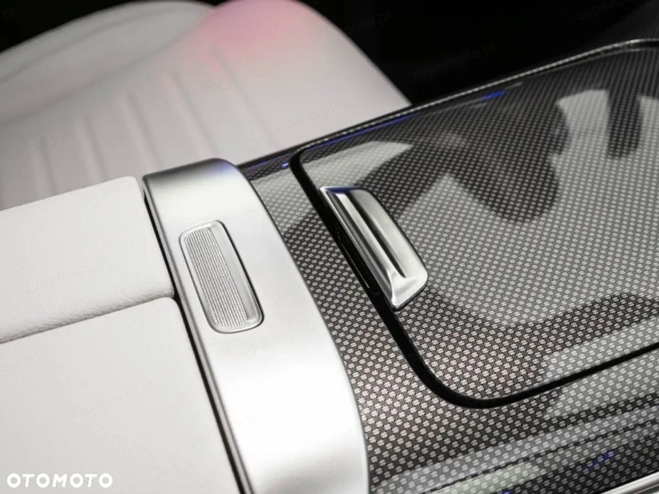 Mercedes-Benz GLC 220 d mHEV 4-Matic AMG Line - 10