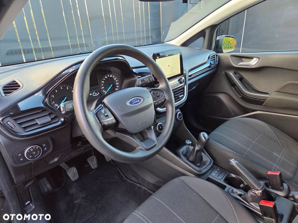 Ford Fiesta - 13