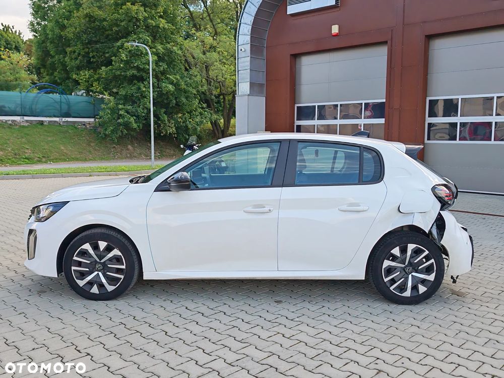 Peugeot 208 1.2 PureTech Active S&S EAT8 - 10