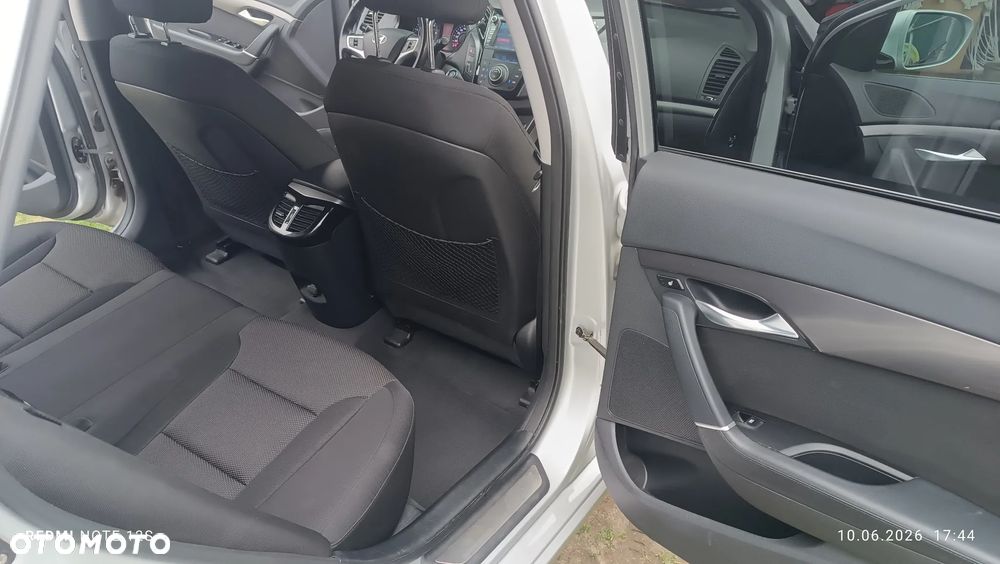 Hyundai i40 1.7 CRDi Comfort + - 7
