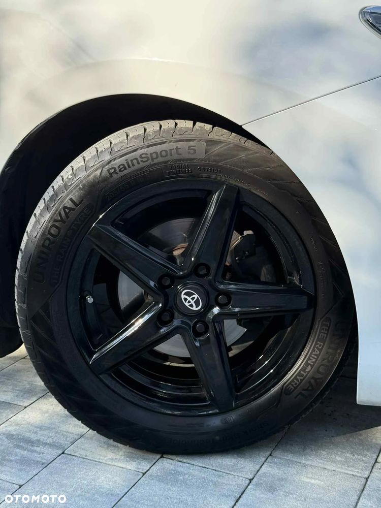 Toyota Auris 1.4 D-4D Premium - 5