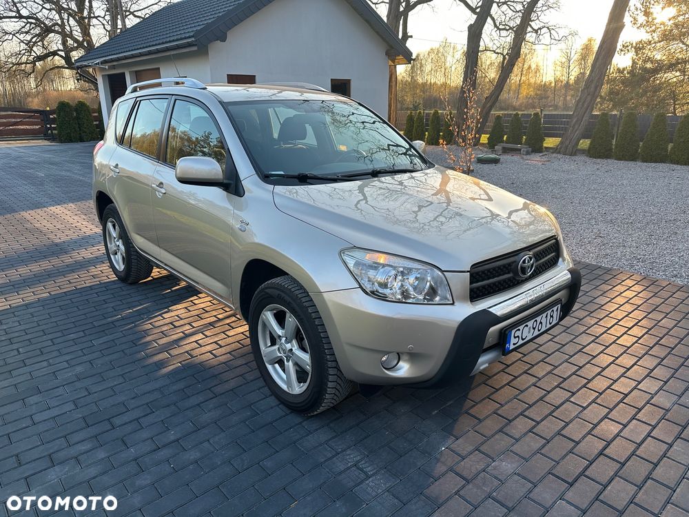 Toyota RAV4 2.2 D-4D Prestige - 2