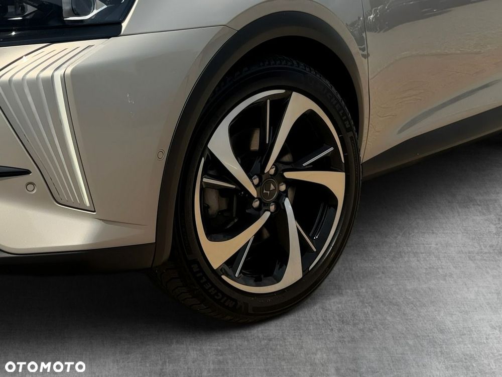 DS Automobiles DS 7 Crossback - 10