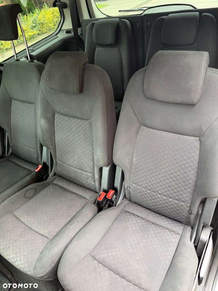 Ford Galaxy 1.8 TDCi Ambiente - 14