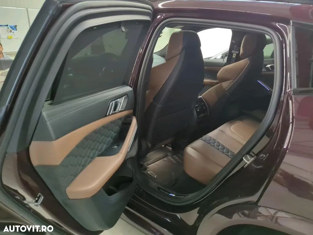 BMW X6 xDrive50i - 15
