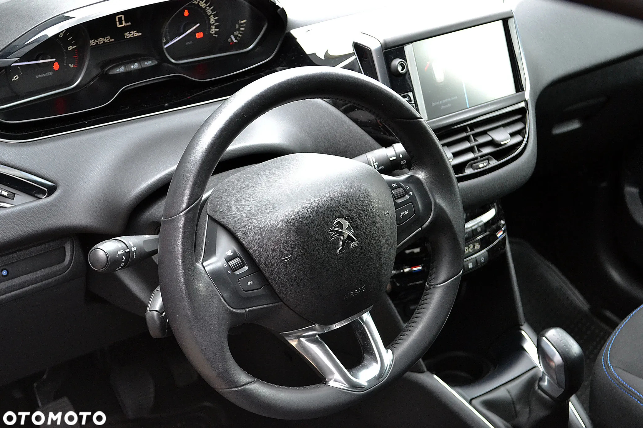 Peugeot 208 - 9