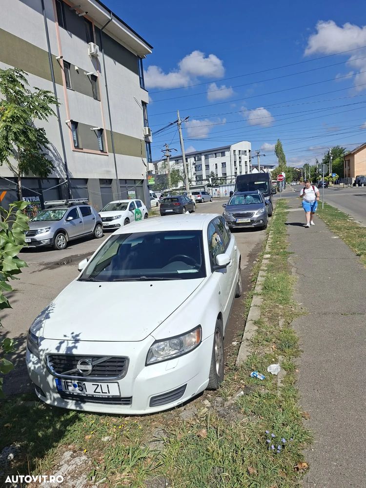 Volvo V50 2009 photo 2