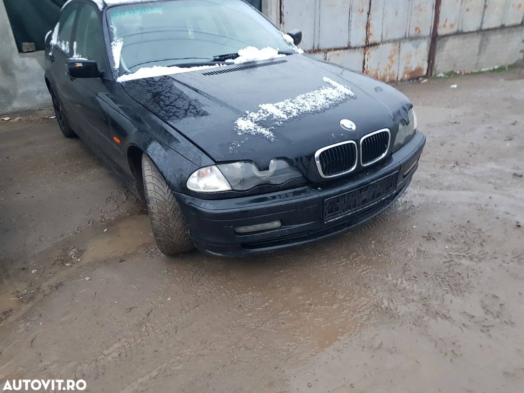 Dezmembrez Bmw seria 3 E 46 318i  si 2.0 diesel - 1