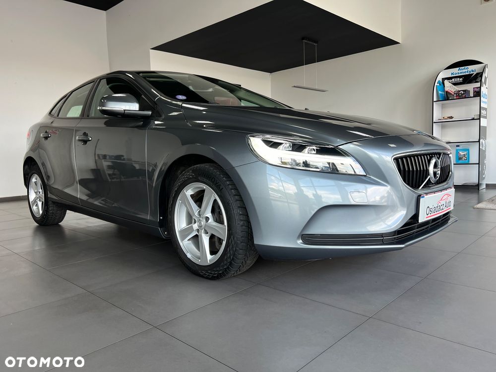 Volvo V40 - 9