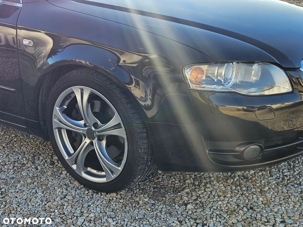 Audi A4 Limousine 2.0T FSI Quattro - 15