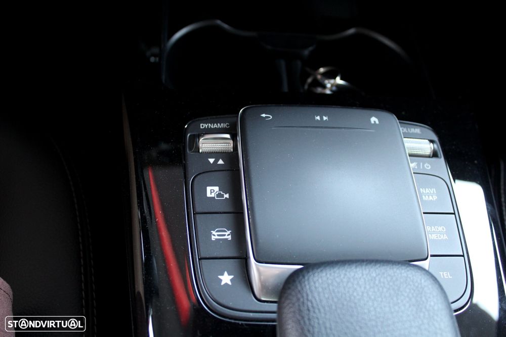Mercedes-Benz CLA 180 d 7G-DCT Progressive - 17
