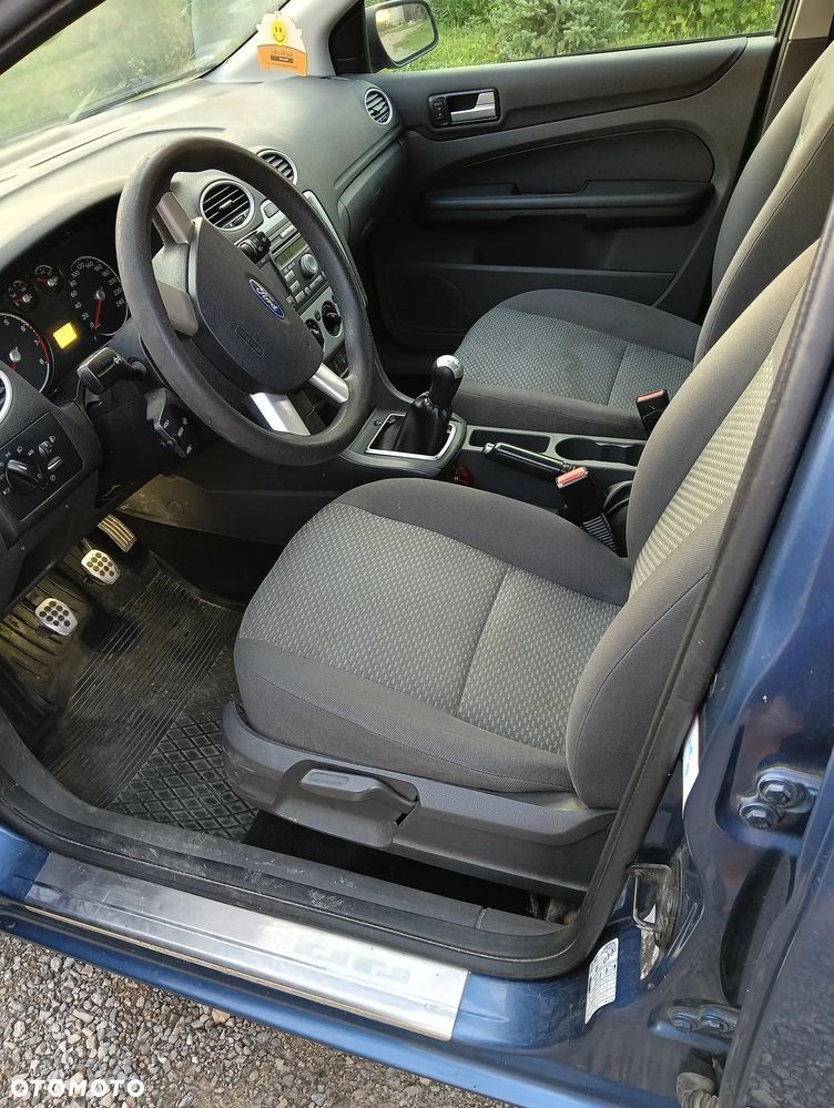 Ford Focus - 9