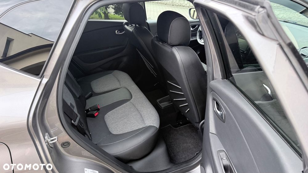 Renault Captur (ENERGY) dCi 90 EDC INTENS - 14
