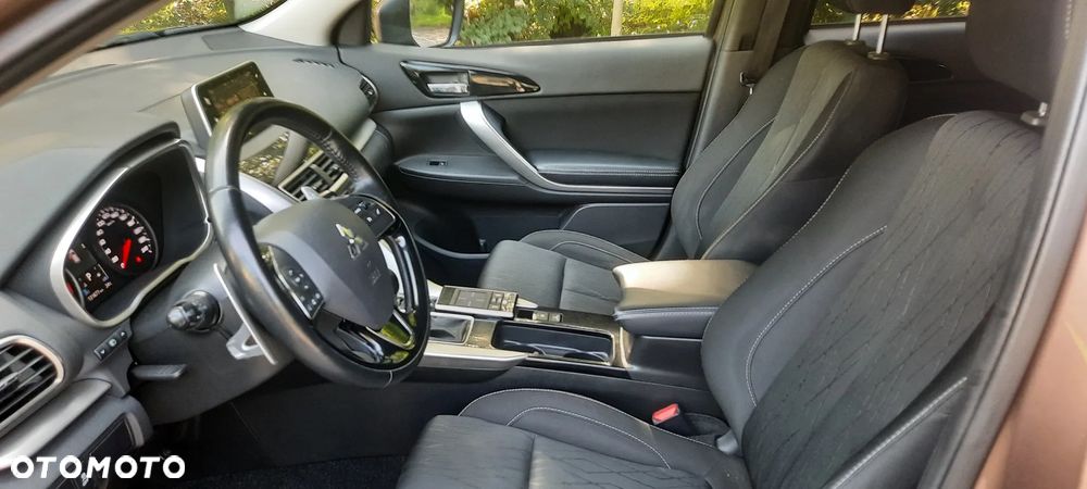 Mitsubishi Eclipse Cross 1.5 T GPF Intense Pro CVT 4WD - 9