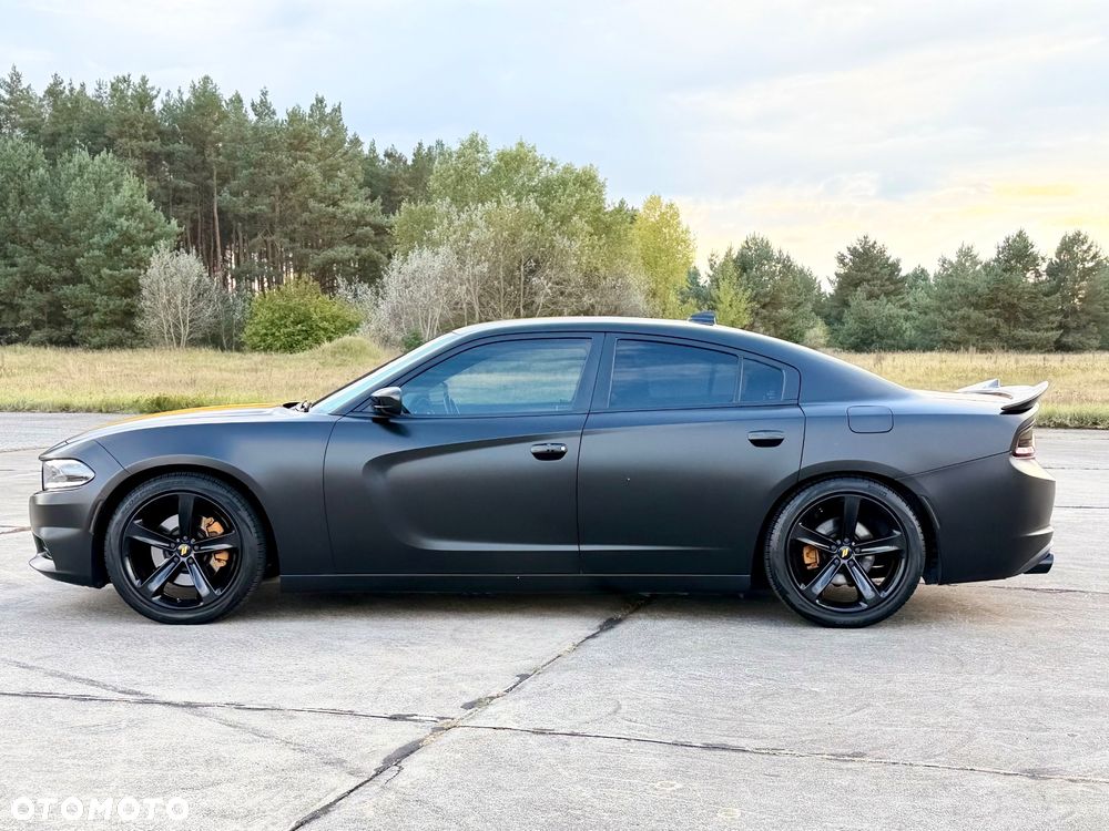 Dodge Charger 5.7 R/T - 5