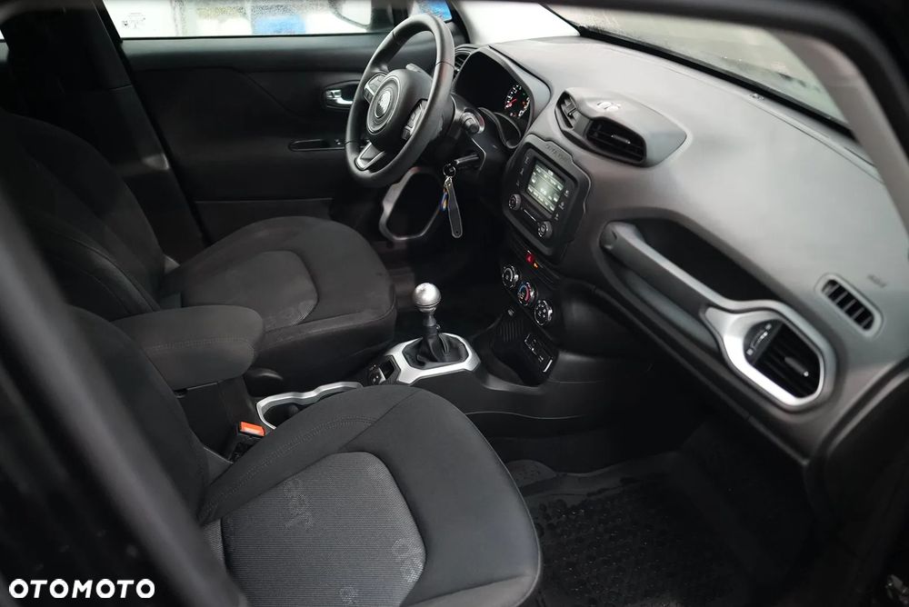 Jeep Renegade - 26