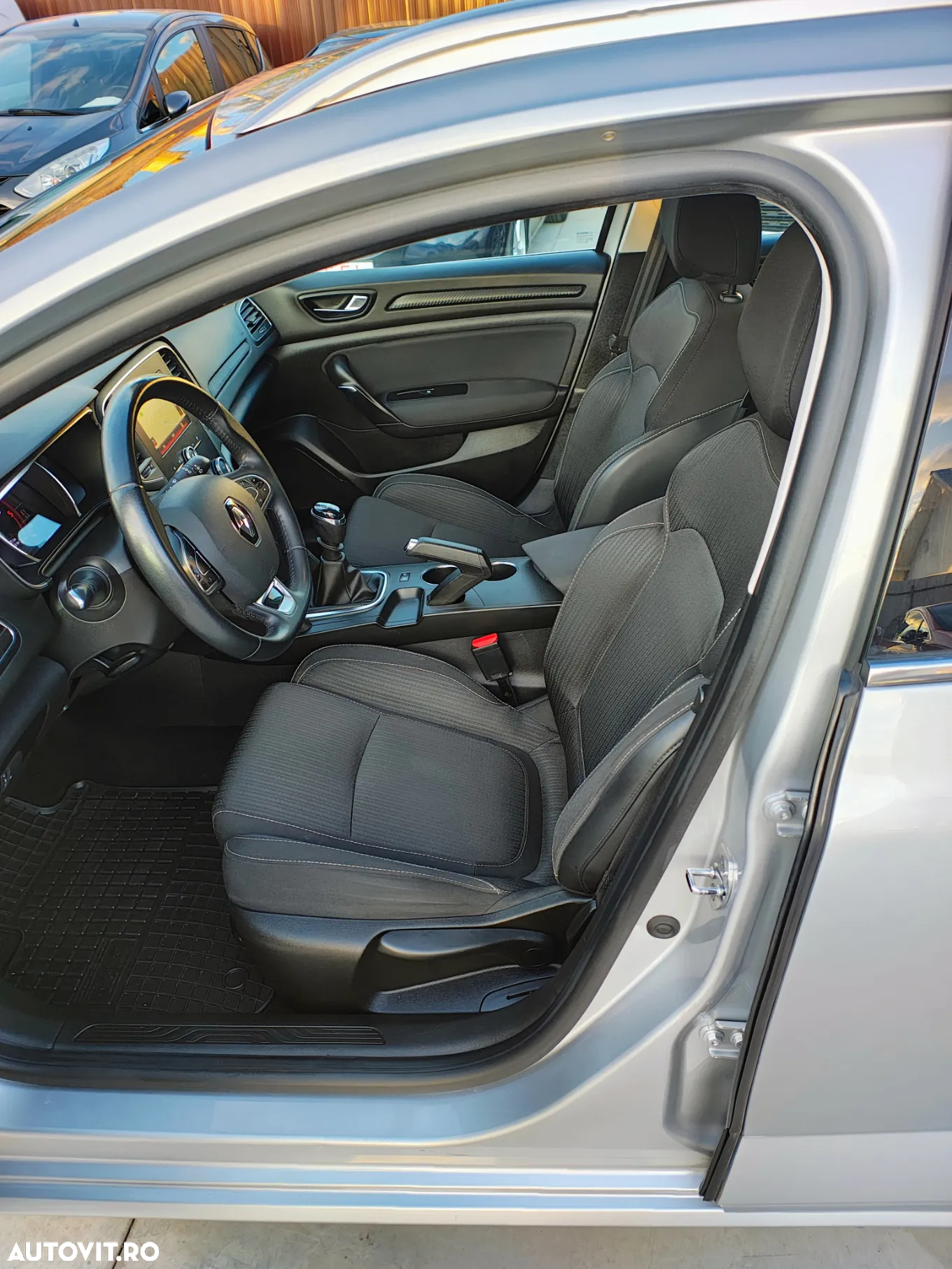 Renault Megane Grandtour ENERGY dCi 90 EXPERIENCE - 23