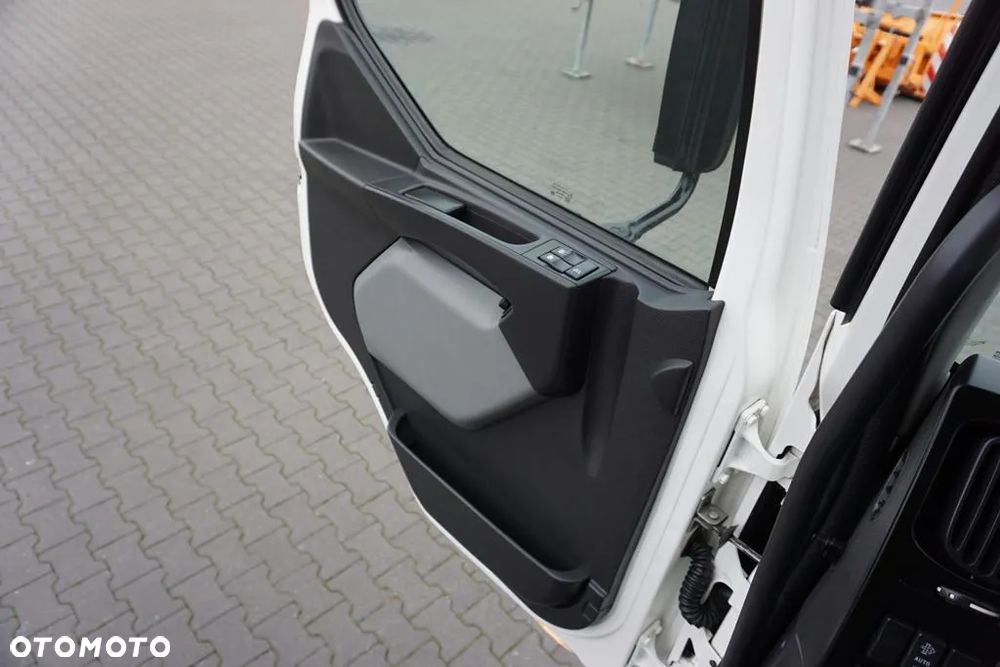 Renault PREMIUM / D16 / ACC / SKRZYNIOWY + HDS / HIAB 099 E - 2 HIDUO - 21