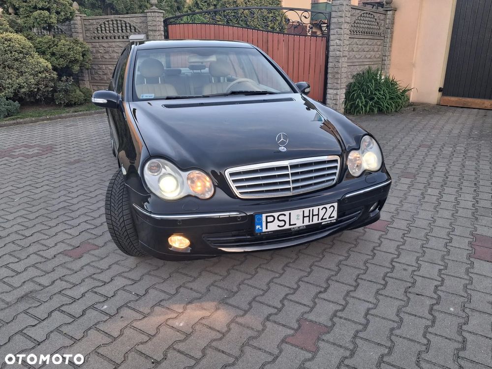 Mercedes-Benz Klasa C - 35